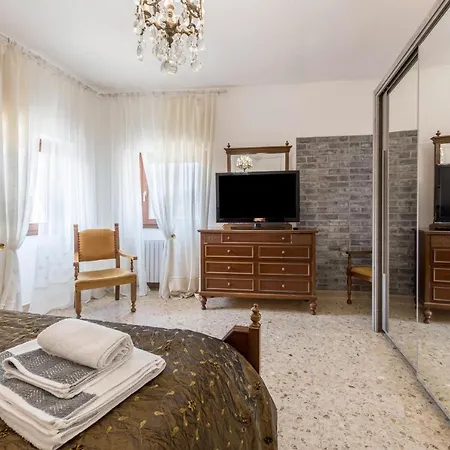 Apartman Corte Isabel Piano 2 Garda *